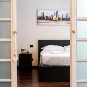 Apartment The Best Rent - Modern Duomo, Milan